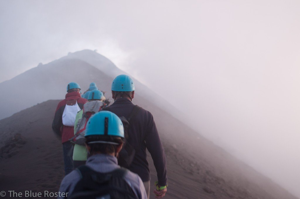 hikeup_stromboli_volcano