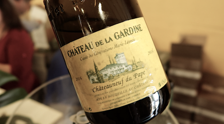 Chateau de la Gardine Cuvee des generation marie leoncie chateauneuneuf du pape blanc