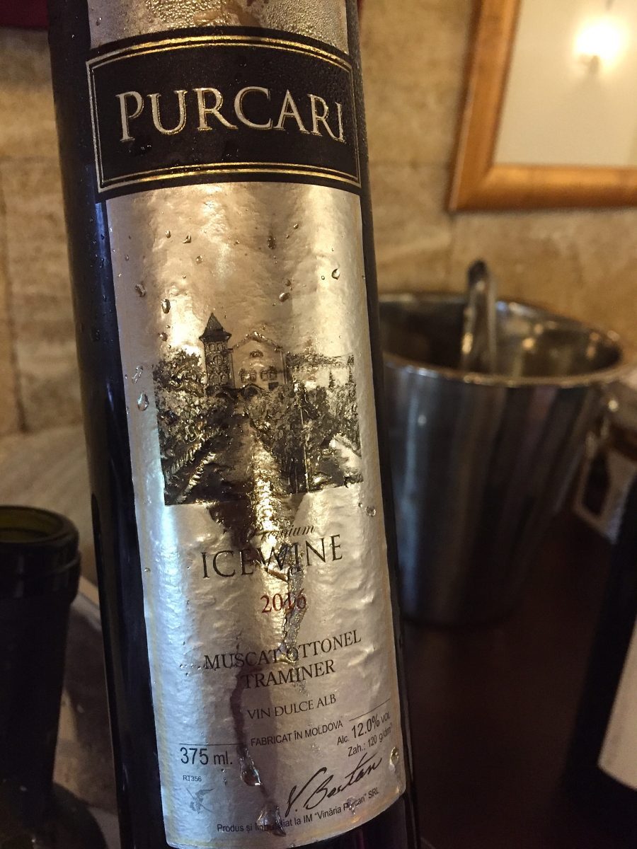 Chateau Purcari icewine muscat ottonel traminer