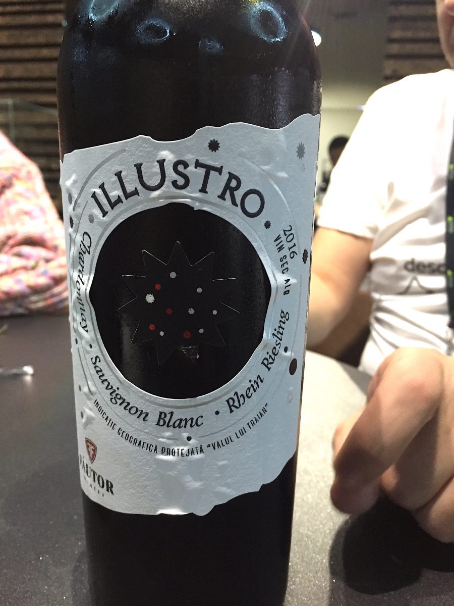 Fautor Illustro white Chardonnay Sauvignon Blanc Rhein Riesling