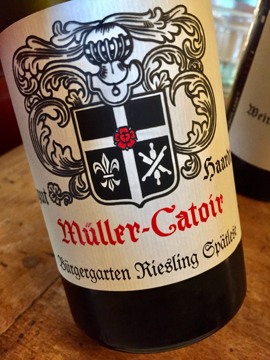 Muller Catoir Burgergarten Riesling Spatlese