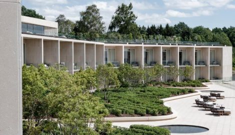 Royal Champagne Hotel & Spa