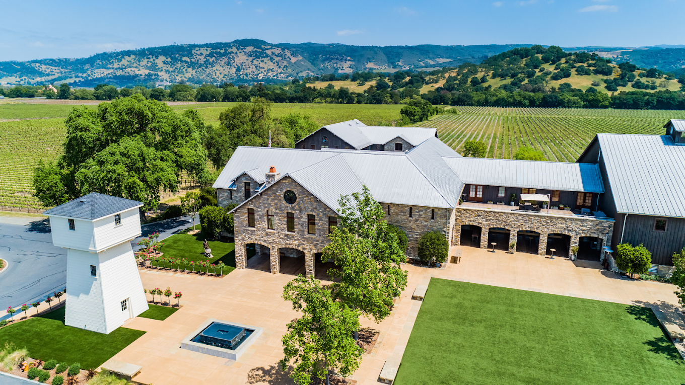 Image of Silver Oak Cellars winery in Napa Valley