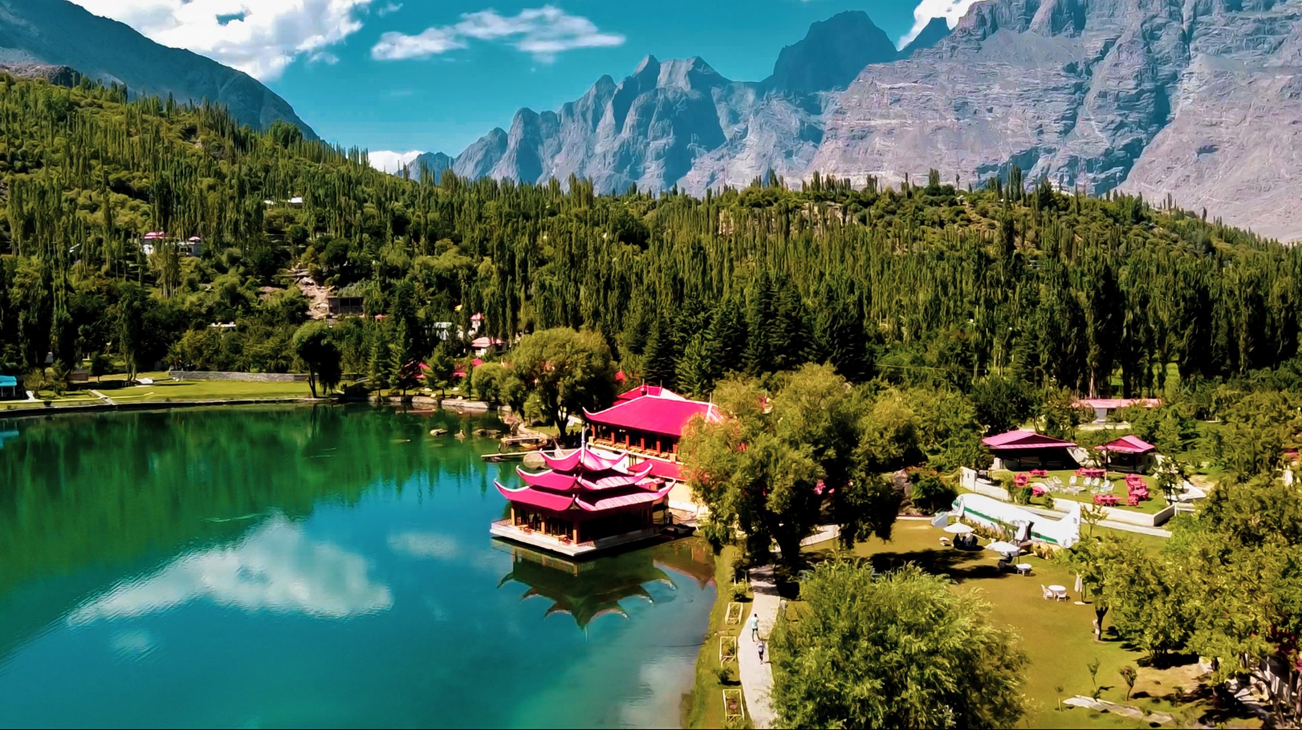 Image of Shangri-La Lake near Skardu, Pakistan