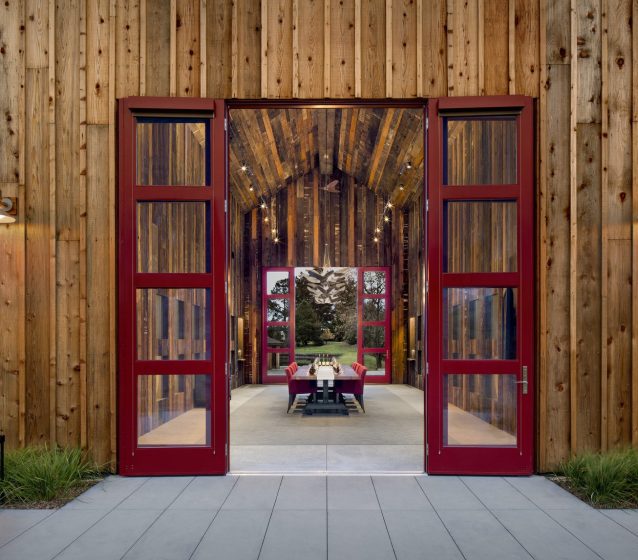 Image of a interior of a Kistler Vineyard wine tasting room