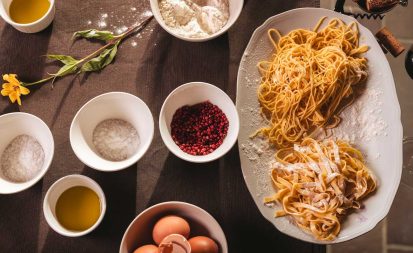 featured image of Forzoni Tours cooking class and wine pairing tours